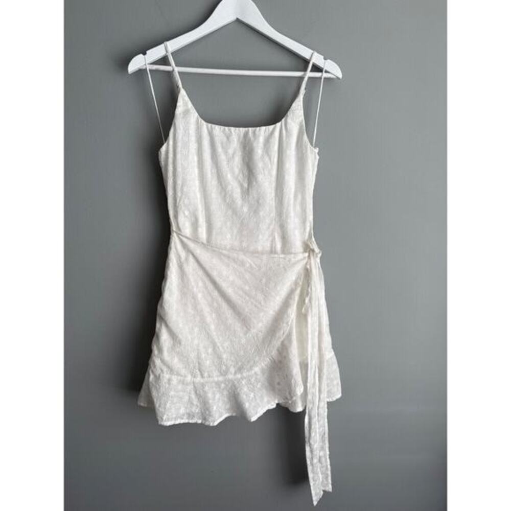 NWT Princess Polly Cottage Hill Mini Dress US 4 White Eyelet Soft Girl Romantic